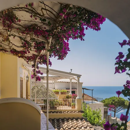 ベッド・アンド・ブレックファスト Mary