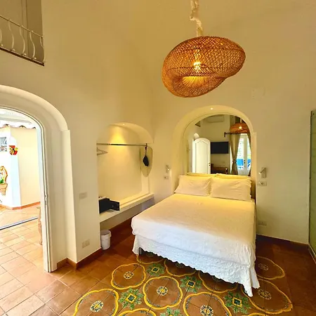 Mary Bed & Breakfast