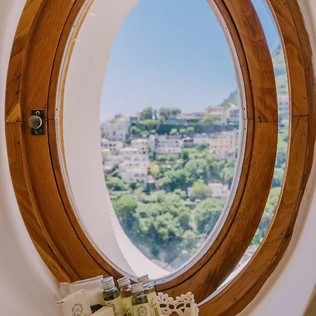 Mary فندق مبيت وإفطار بوسيتانو