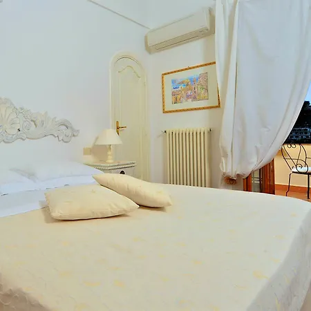 Bed & Breakfast Mary Positano