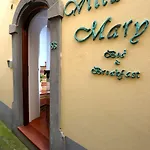 Mary Panzió